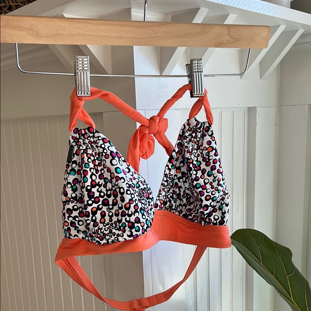Multi color top